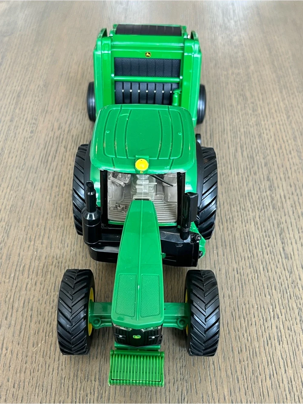 John Deere scale 32 stock